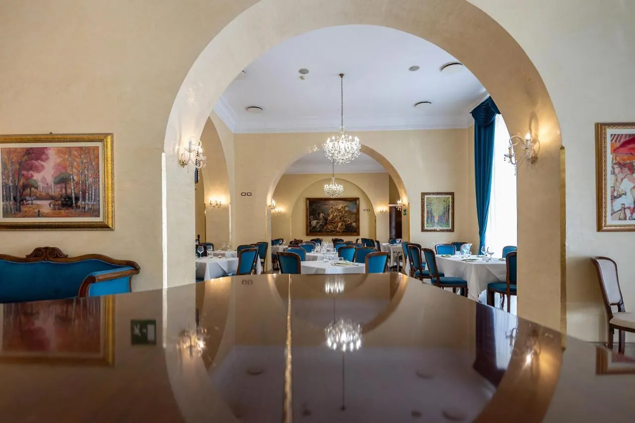 Hotel Centrale Spa & Relax Alcamo 4*,